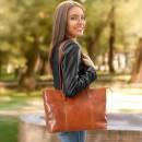 women leather shoulder bag